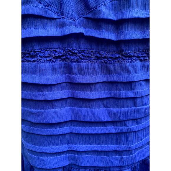American Eagle Lace & Ruffle Sapphire Blue Camisole Tank Top Size Medium - Picture 4 of 5